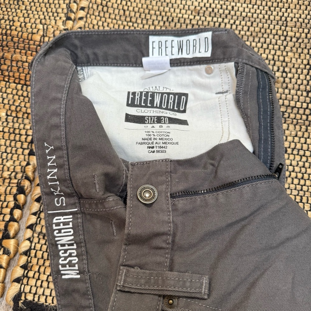Freeworld Messenger Gray Jeans - Picture 2 of 3